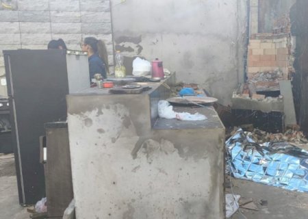 Agora: Tragédia em Dourados: Adolescente morre após estrutura de churrasqueira cair (Vídeo)