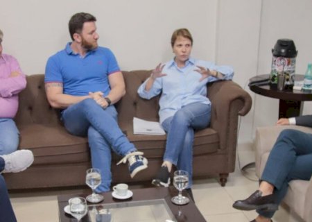 Tereza Cristina tem reunião com presidente da Câmara para discutir emendas