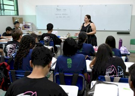 Alunos da Rede Estadual voltam às aulas nesta segunda-feira