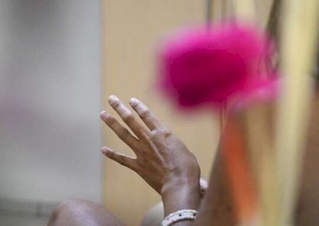 Estado cria benef&iacute;cio de um sal&aacute;rio m&iacute;nimo para mulheres v&iacute;timas de viol&ecirc;ncia
