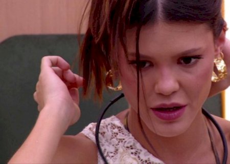 BBB 25: Vitória Strada fica desolada ao descobrir traição de aliadas: ‘Idiota’