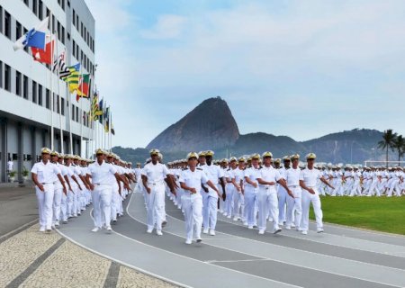 Marinha abre processo seletivo para Escola Naval com provas em Campo Grande e Ladário