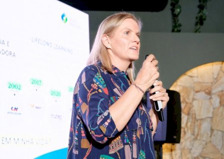 Sicredi Centro-Sul MS/BA promove edição especial do Crescendo Juntas no Mês da Mulher