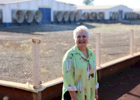 Vídeo - Senar/MS ajudou Jacinta a colocar a granja nos trilhos com gestão simples e eficaz