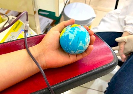 Doações de sangue aumentam, mas não atingem meta diária para manter estoque regular