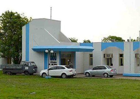 Câmara de Ladário abre inscrições para concurso com salário até R$ 4,4 mil