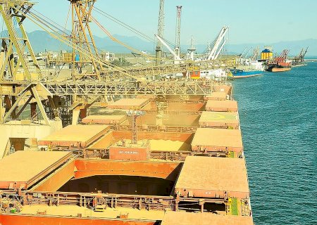 Destruição da cadeia produtiva com tarifa de Trump é ainda pior que perda econômica, diz Faesp