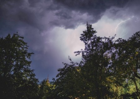 Chuva de 70 mm e temperaturas de 40°C são destaques da semana