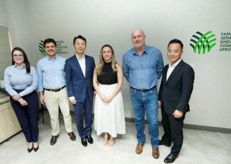 Famasul recebe embaixador do Japão para fortalecer parceria na avicultura
