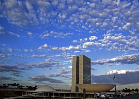 PEC da blindagem, isenção do IR e mais; a semana no Congresso