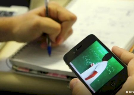 Brasil tem mais alunos em cursos a distância que em presenciais