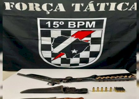 Homem é preso após manter esposa em cárcere com os filhos