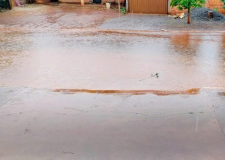 Segunda começa molhada: chuva e alerta de frio em Itaporã (Vídeo)