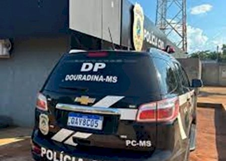 Mulher de 63 anos descobre transações indevidas via Pix e registra ocorrência em Douradina
