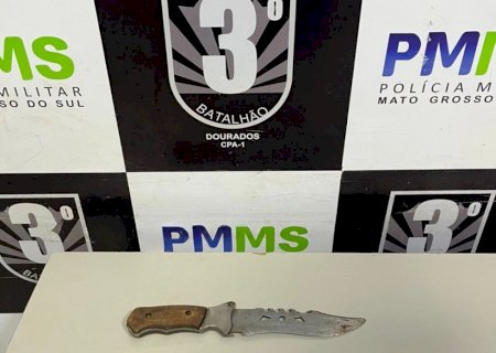 Homem é preso após invadir casa armado e ameaçar mulher com bebê em Dourados