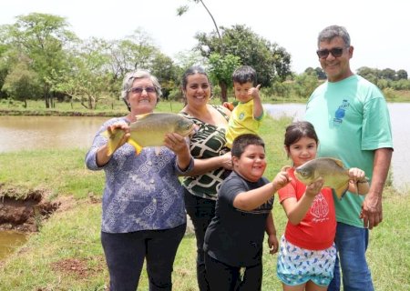 Senar/MS apoia produtora que fez do amor pelos peixes o seu negócio (Vídeo)