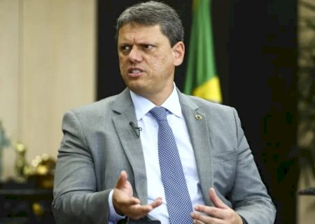 Tarcísio diz se preocupar com prorrogação do contrato com Enel
