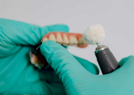 Adesivo coreano reacende esperança na regeneração dentária