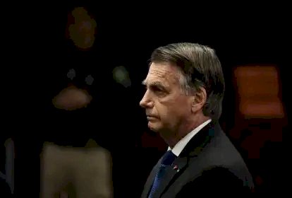 Defesa pede ao STF assistência religiosa e Smart TV para Bolsonaro