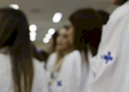 30% dos m&eacute;dicos se formam sem preparo m&iacute;nimo, alerta Conselho de Medicina em MS