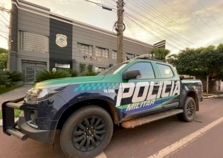 Pescador é flagrado em barranco na Piracema e recebe multa