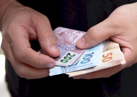 Salário mínimo de R$ 1.621 começa a valer nesta quinta; veja o que muda e como o valor foi calculado