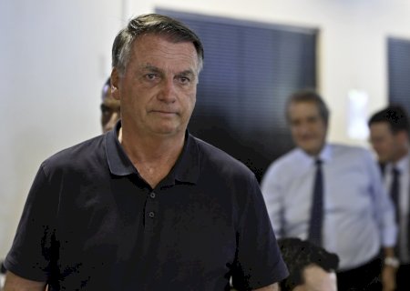Bolsonaro pede autorização para receber visitas de deputados, senadores e de Valdemar Costa Neto