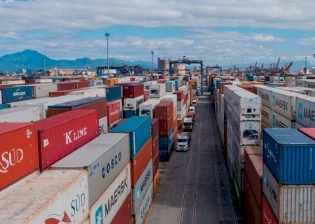 Brasil abre novos mercados em 58 destinos em 2025 e reforça exportações do agronegócio