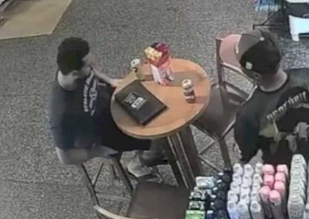 Homem que matou 'amigo' a facadas em Cassilândia se entrega à polícia