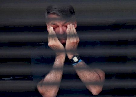 Bolsonaro é ouvido na Papudinha por chamar Lula de 'cachaça' e associá-lo ao tráfico no Alemão