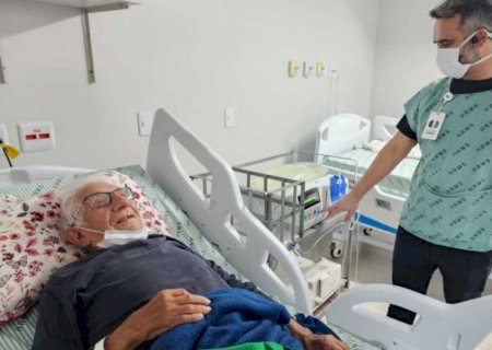 Pacientes renais crônicos podem fazer diálise peritoneal em casa em MS