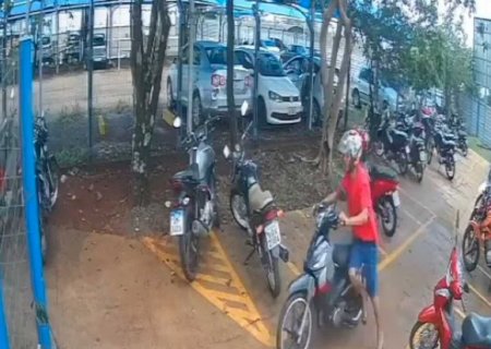 Porteiro frustra furto de motocicleta em empresa de Dourados