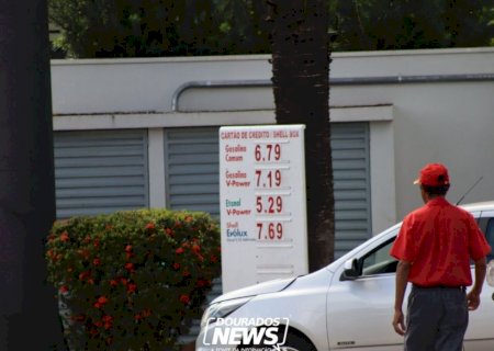 Dourados - Com alta de até 16%, Procon notifica postos a justificarem aumento de preços dos combustíveis