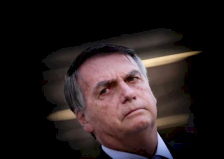 Moraes pede parecer da PGR sobre prisão domiciliar de Bolsonaro