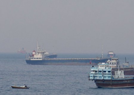 Teerã apresenta nova proposta para reabrir Estreito de Ormuz