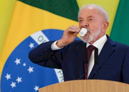 Lula sobre alta no diesel: “Vamos ter que colocar alguém na cadeia'