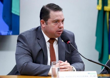Rodolfo Nogueira apresenta PEC para instituir piso salarial nacional da Polícia Militar