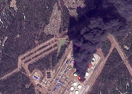 Drones ucranianos atingem instalações petrolíferas russas