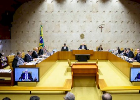 STF decide que piso nacional deve ser pago a professores temporários