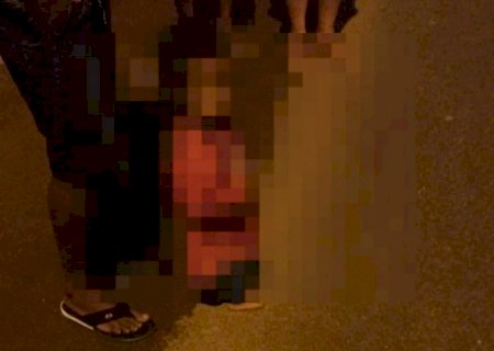 Criança é vista andando sozinha na rua e mãe é presa por abandono em Dourados