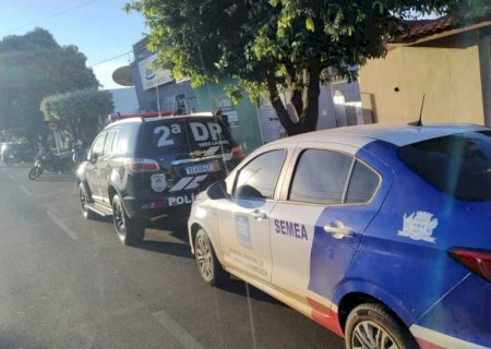 Mulher é presa por maus-tratos após morte de cachorro em Três Lagoas