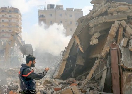 Israel mantém bombardeios no Líbano após cessar-fogo