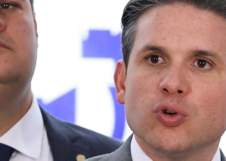 Motta diz que fim da escala 6x1 será debatida por meio de PEC