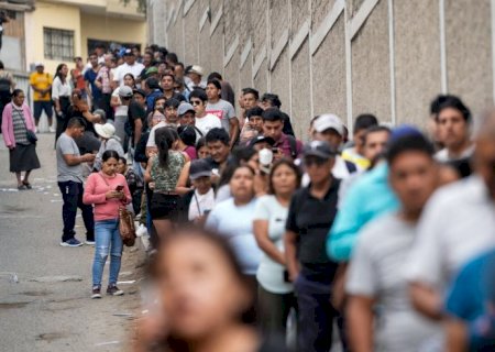 Chefe eleitoral do Peru renuncia enquanto apuração de votos se arrasta