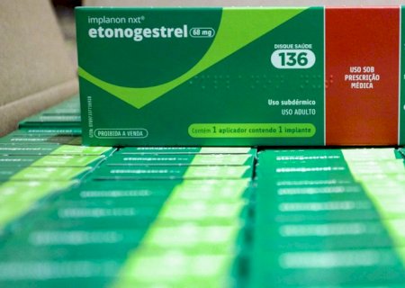 SUS qualifica profissionais para ampliar oferta de implantes hormonais