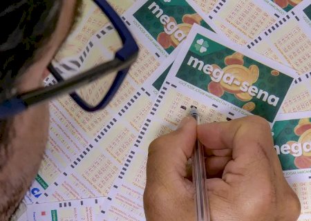 Mega-Sena sorteia prêmio estimado em R$ 130 milhões nesta quinta-feira