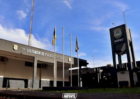 Entregador tem pizza e troco levados durante assalto à mão armada em Dourados