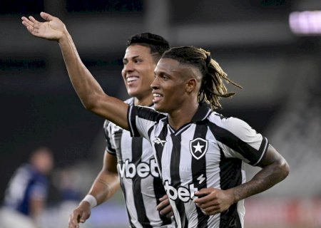 Palmeiras considera 40 milhões de euros valor inviável por Danilo; veja quanto clube se dispõe a investir