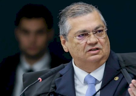 Dino manda TSE analisar possível uso de emendas em campanha eleitoral