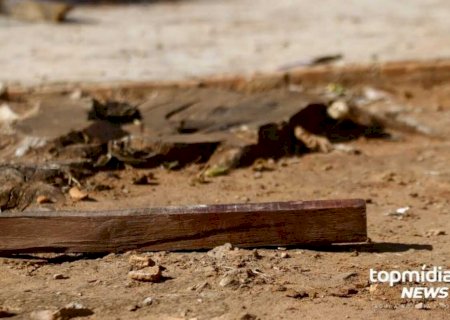 Dupla de adolescentes é detida ao atacar mulher a pauladas em Rio Brilhante